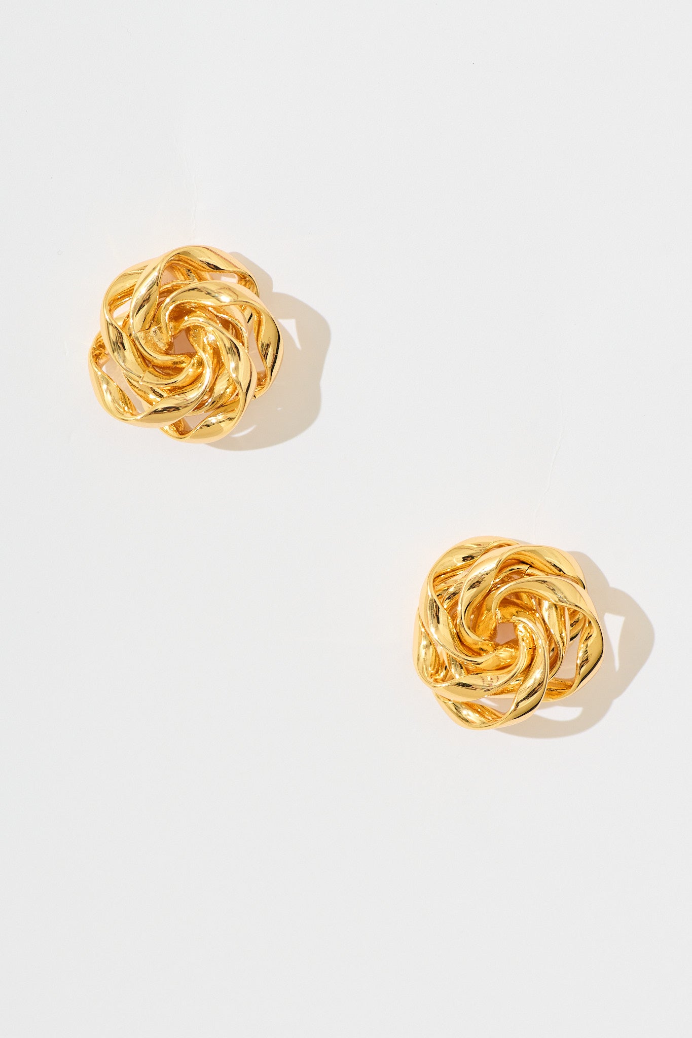 Lucia Flower Earrings in 18K Gold Plated