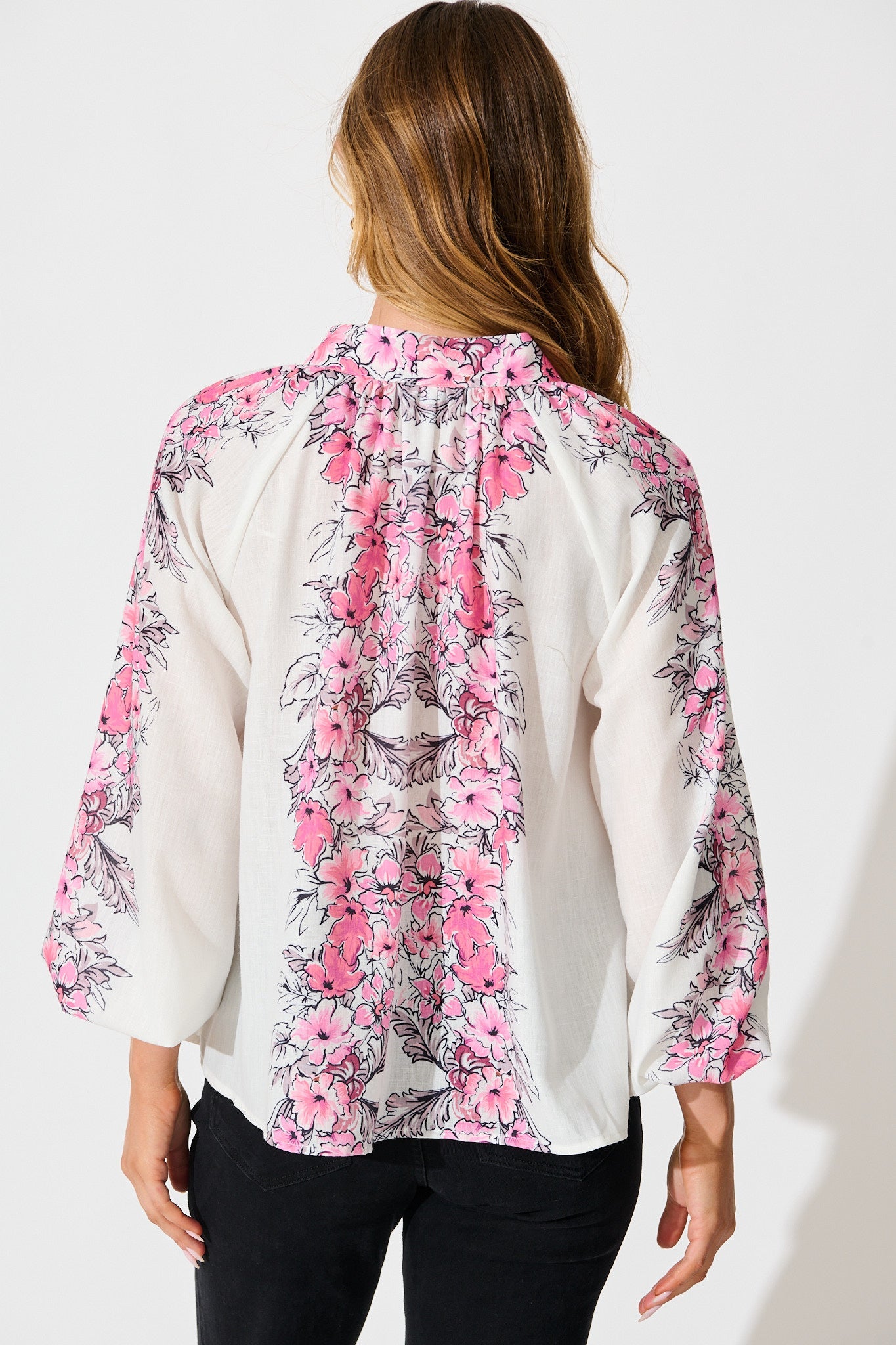 Reyna Top in White with Pink Floral Placement Linen Blend