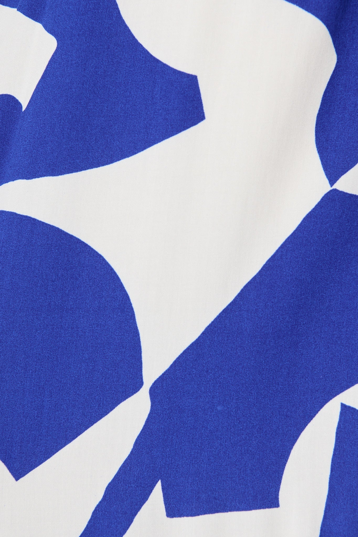 Sianna Midi Dress in Blue White Print