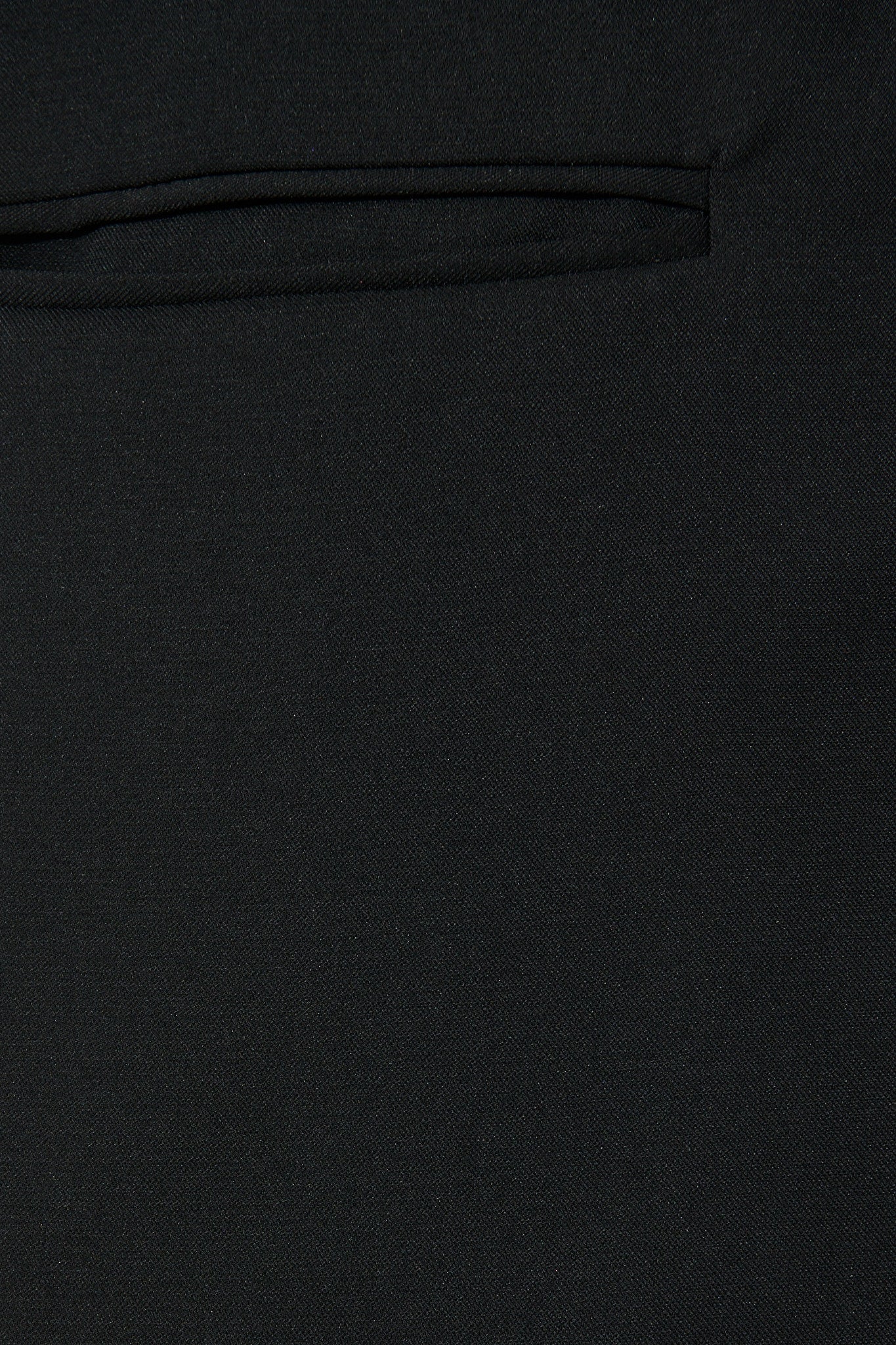 Ariana Blazer in Black