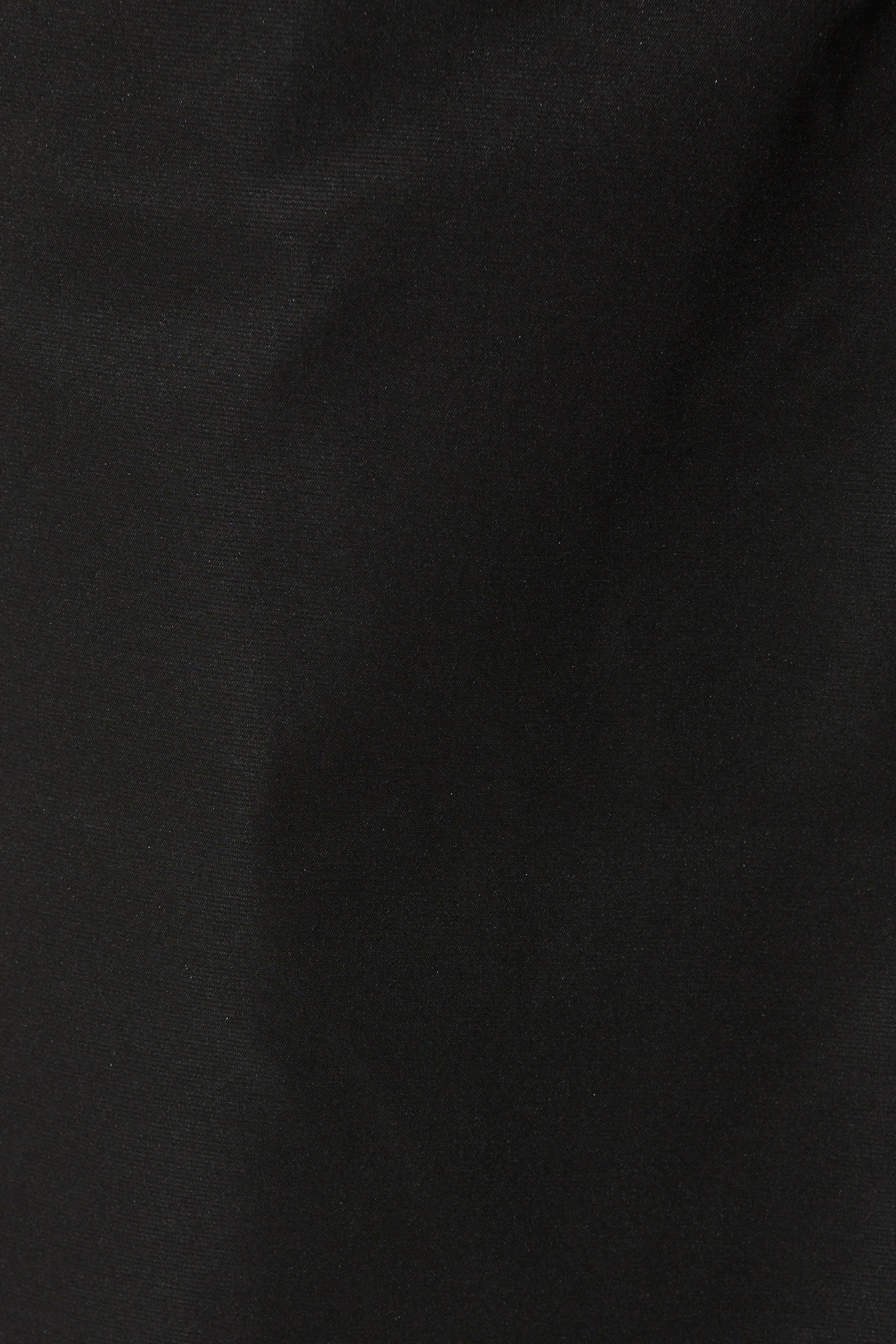 The Signature Midi Trench Coat in Black