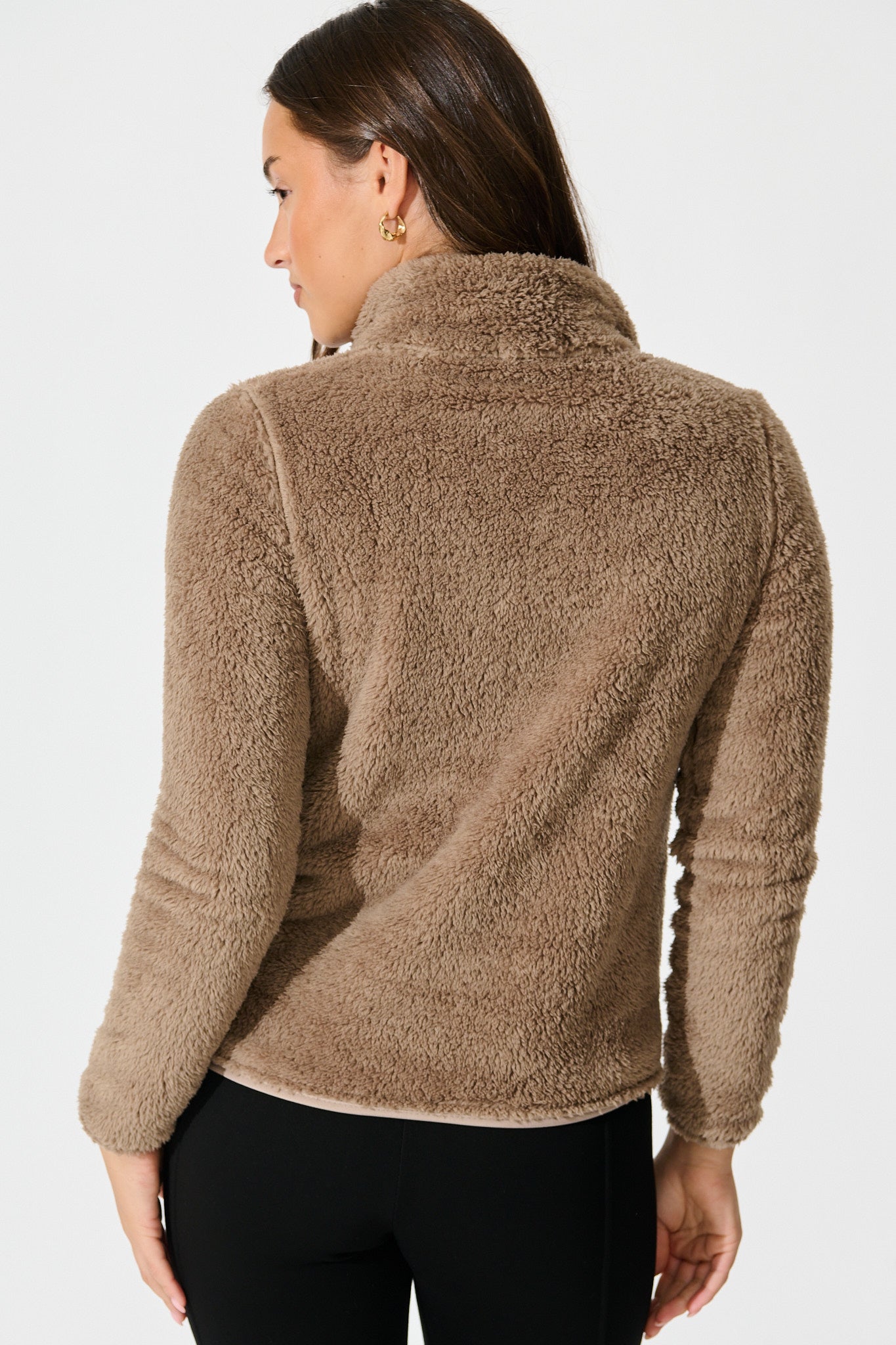 Linea Fluffy Jacket In Mocha