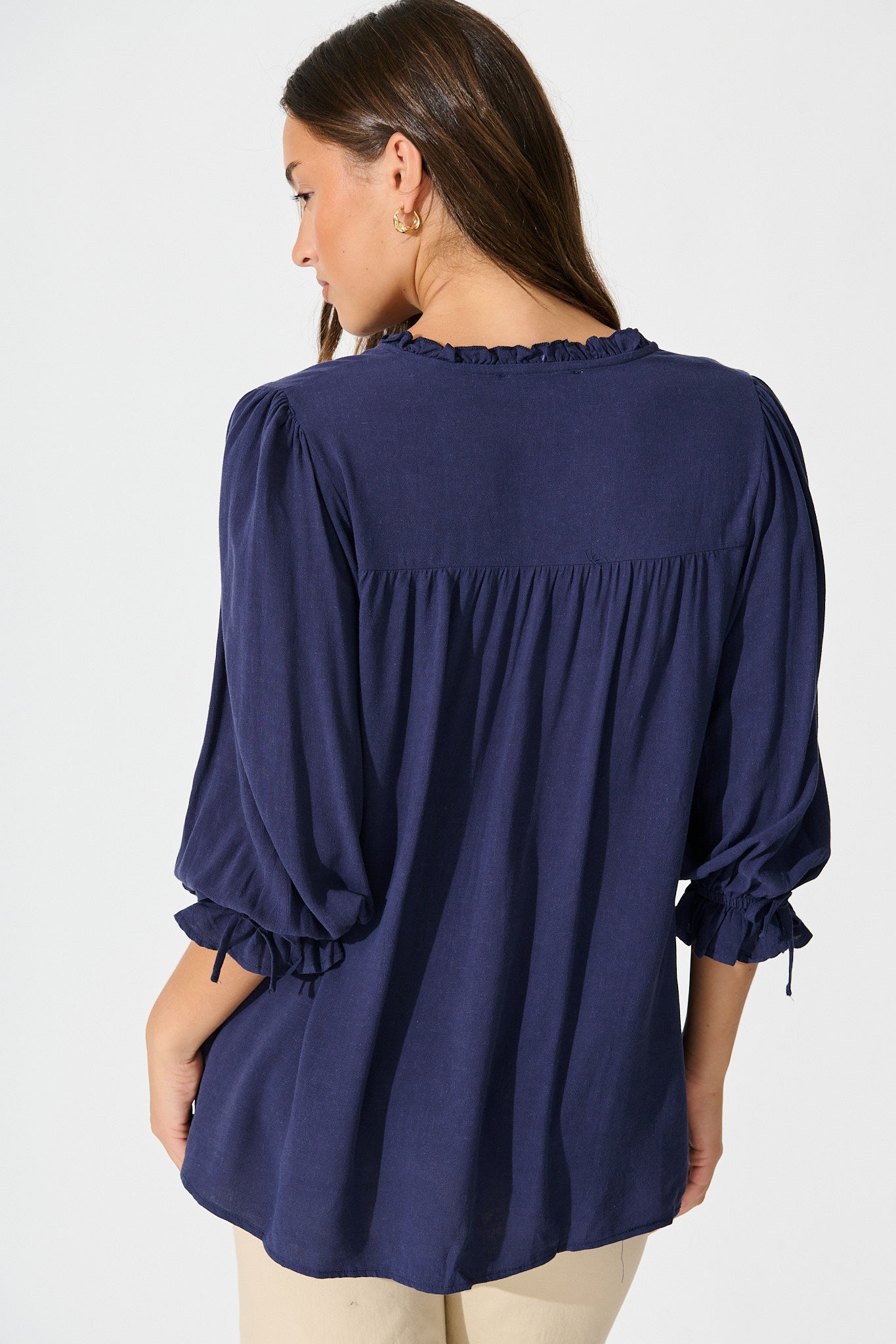 Bonnie Top in Navy Linen Blend