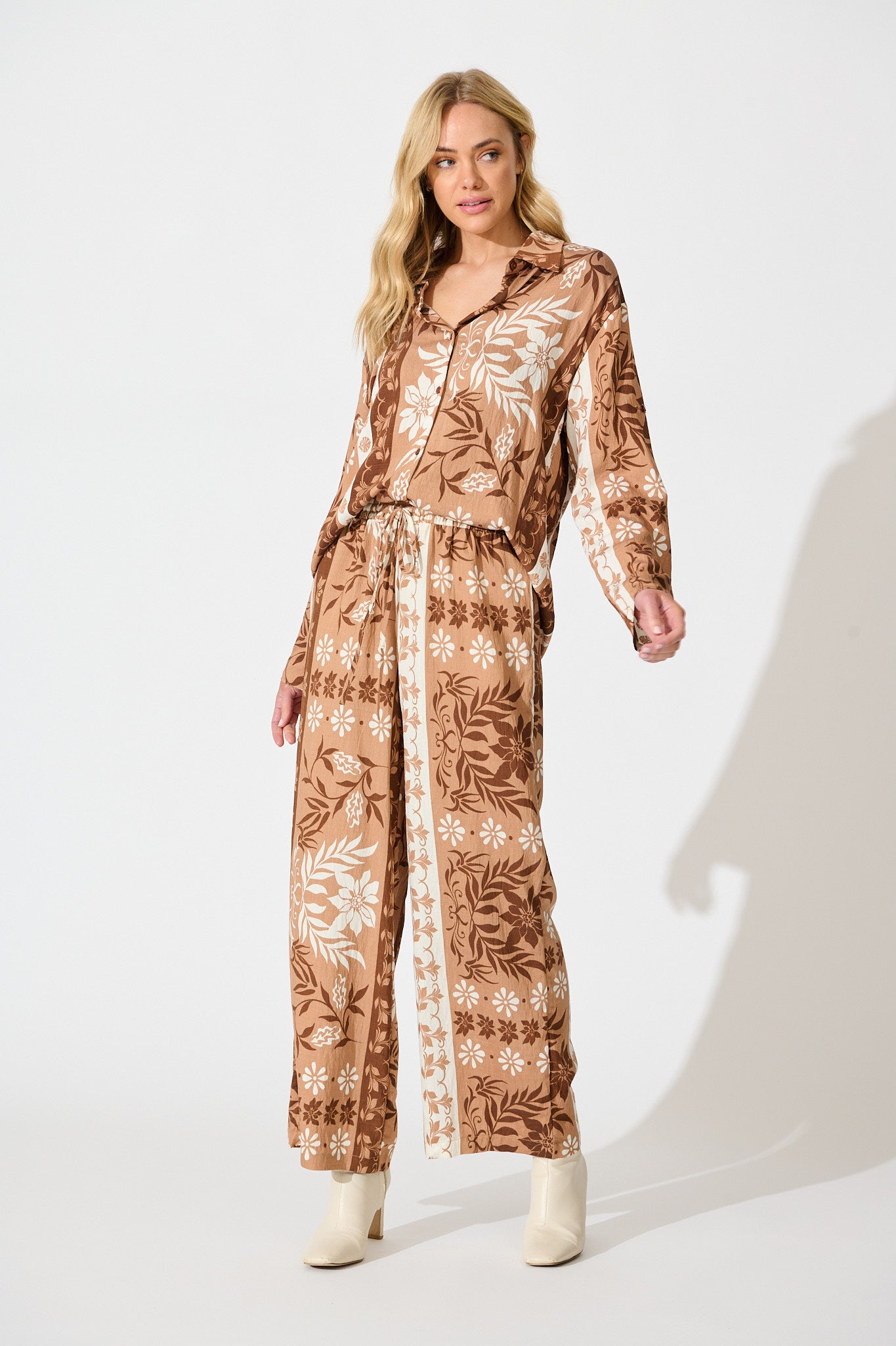 Danbury Pant in Brown and White Print