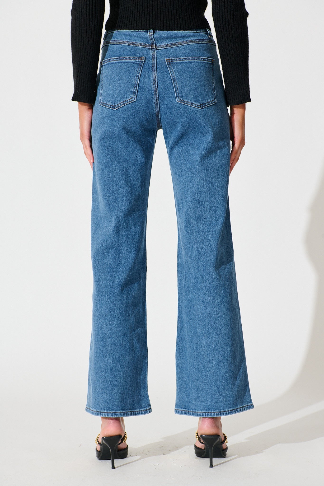 Roxana High Rise Wide Leg Jean in Mid Blue Denim