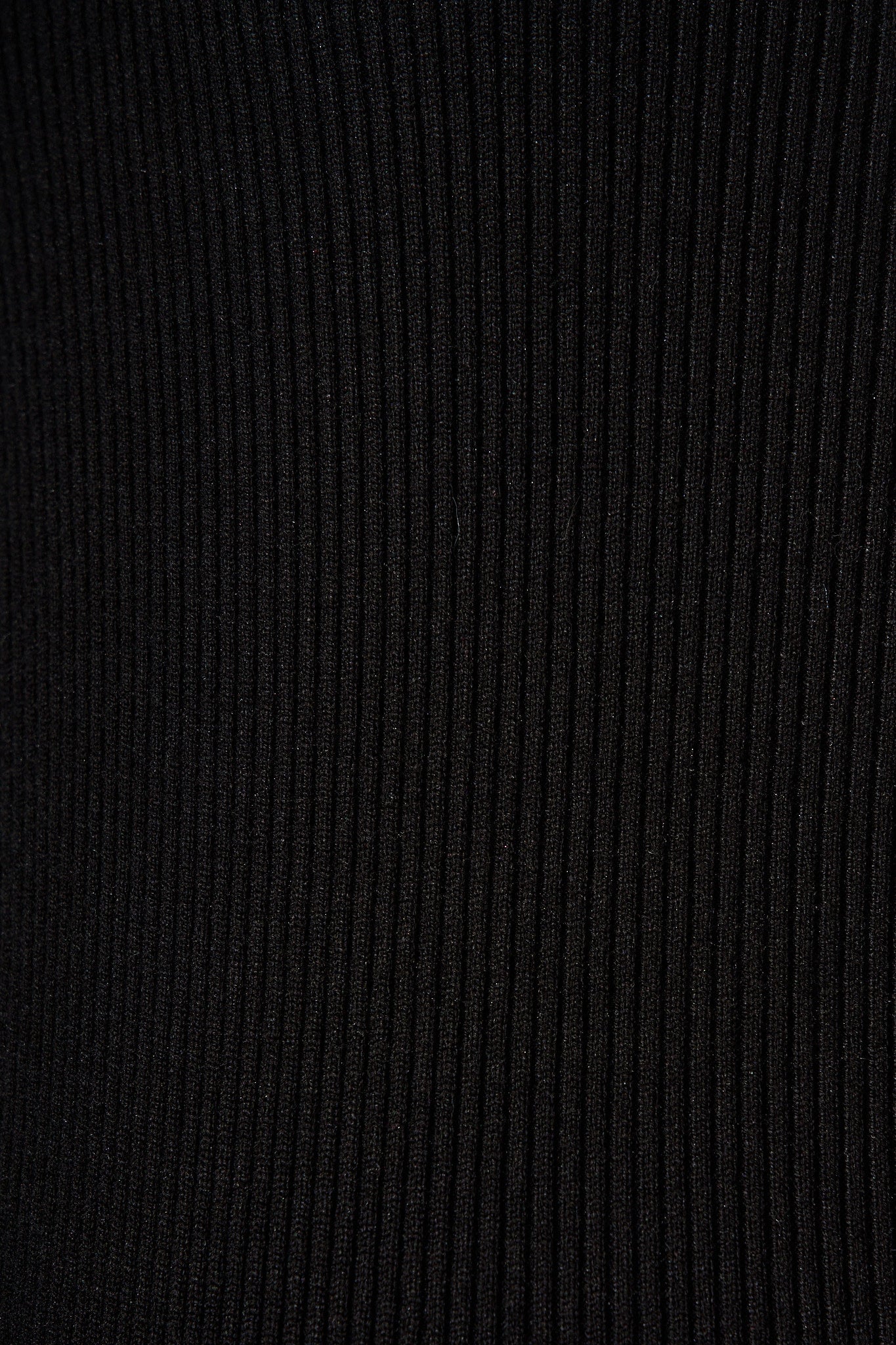 Riveria Knit Top in Black