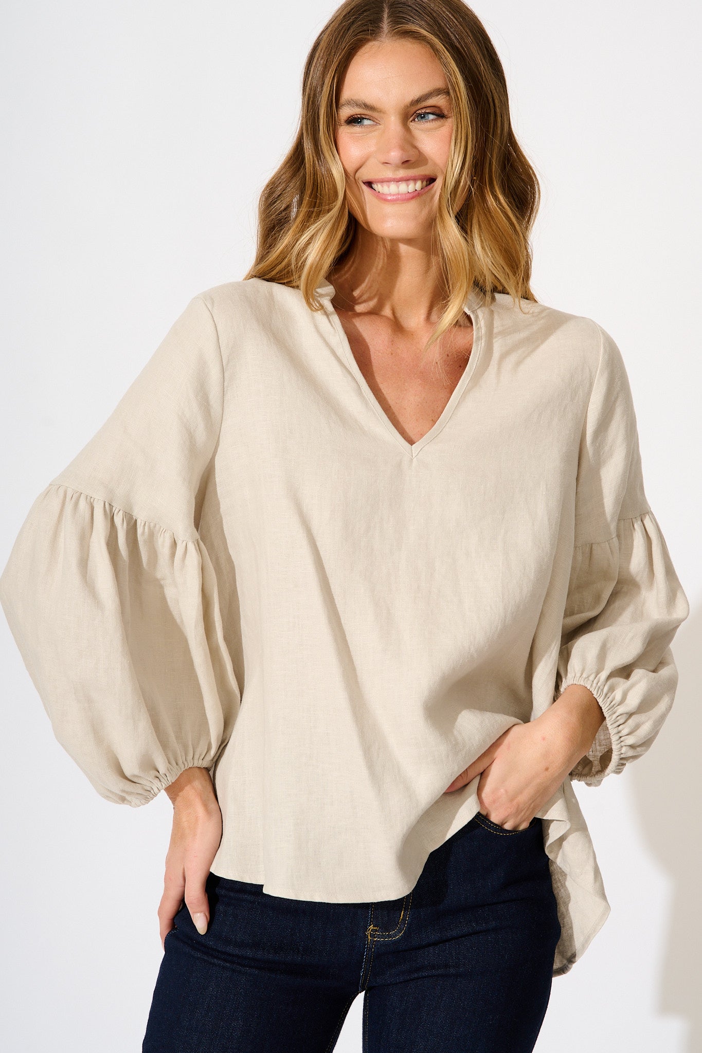 Jasper Top in Beige Linen