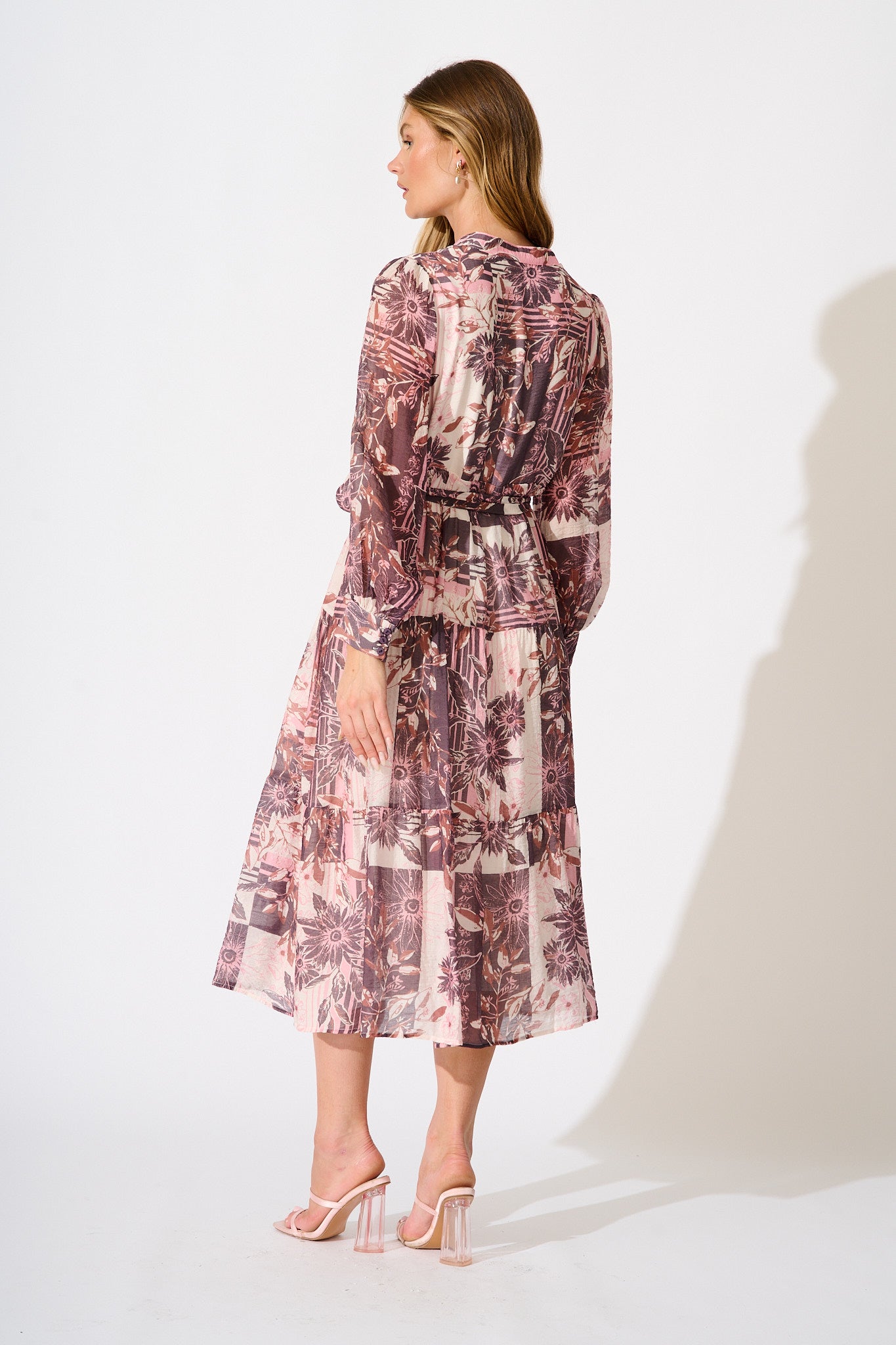 Nori Midi Dress in Pink Floral