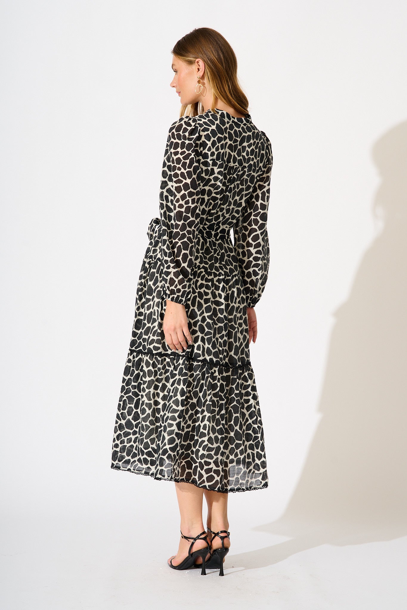 Avery Midi Dress in Black and White Spot