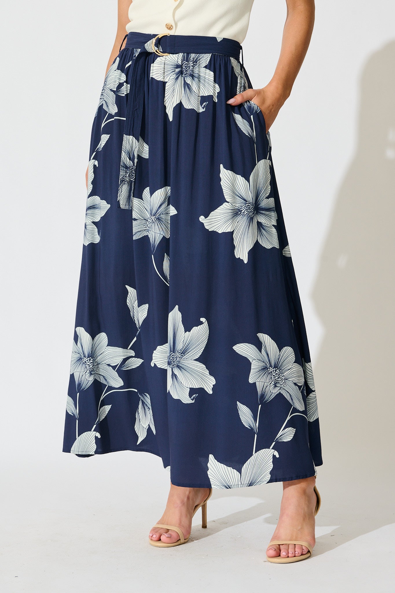 Tyra Maxi Skirt in Navy with White Floral Print