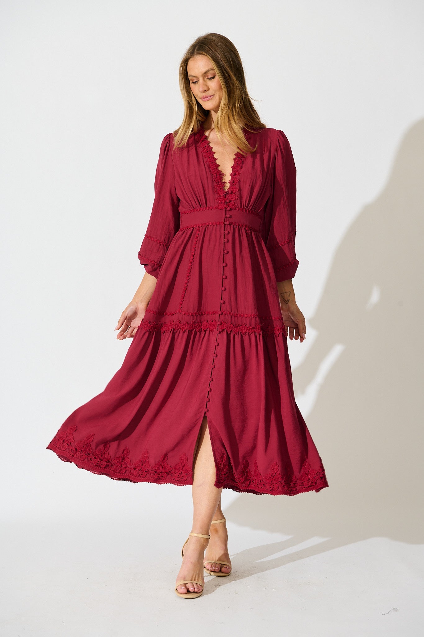 Yasmina Midi Dress in Wine