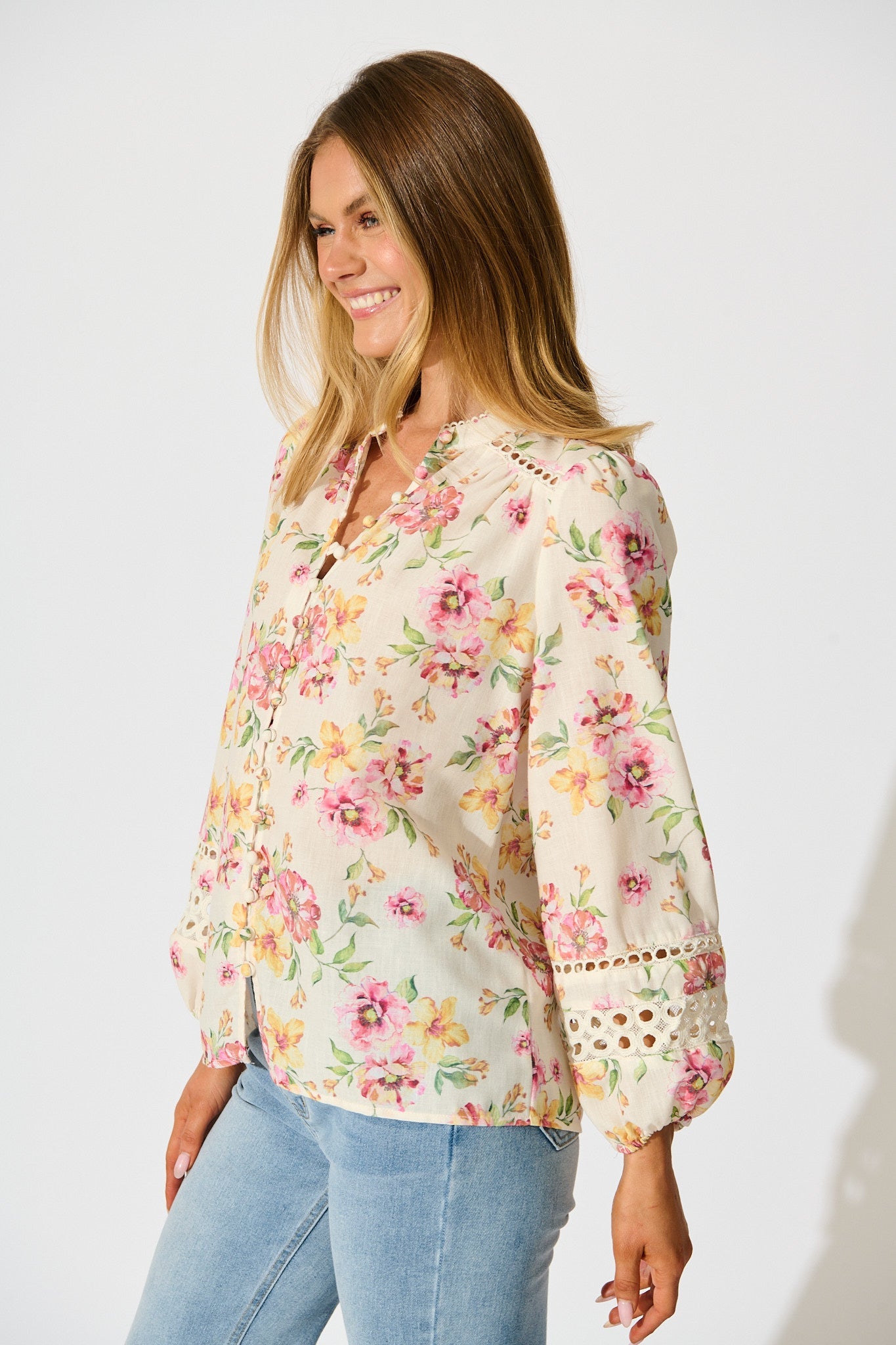 Cascades Top in Yellow Floral Linen Blend