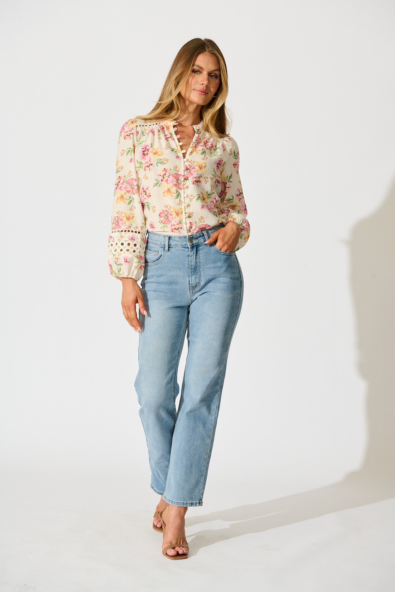 Cascades Top in Yellow Floral Linen Blend
