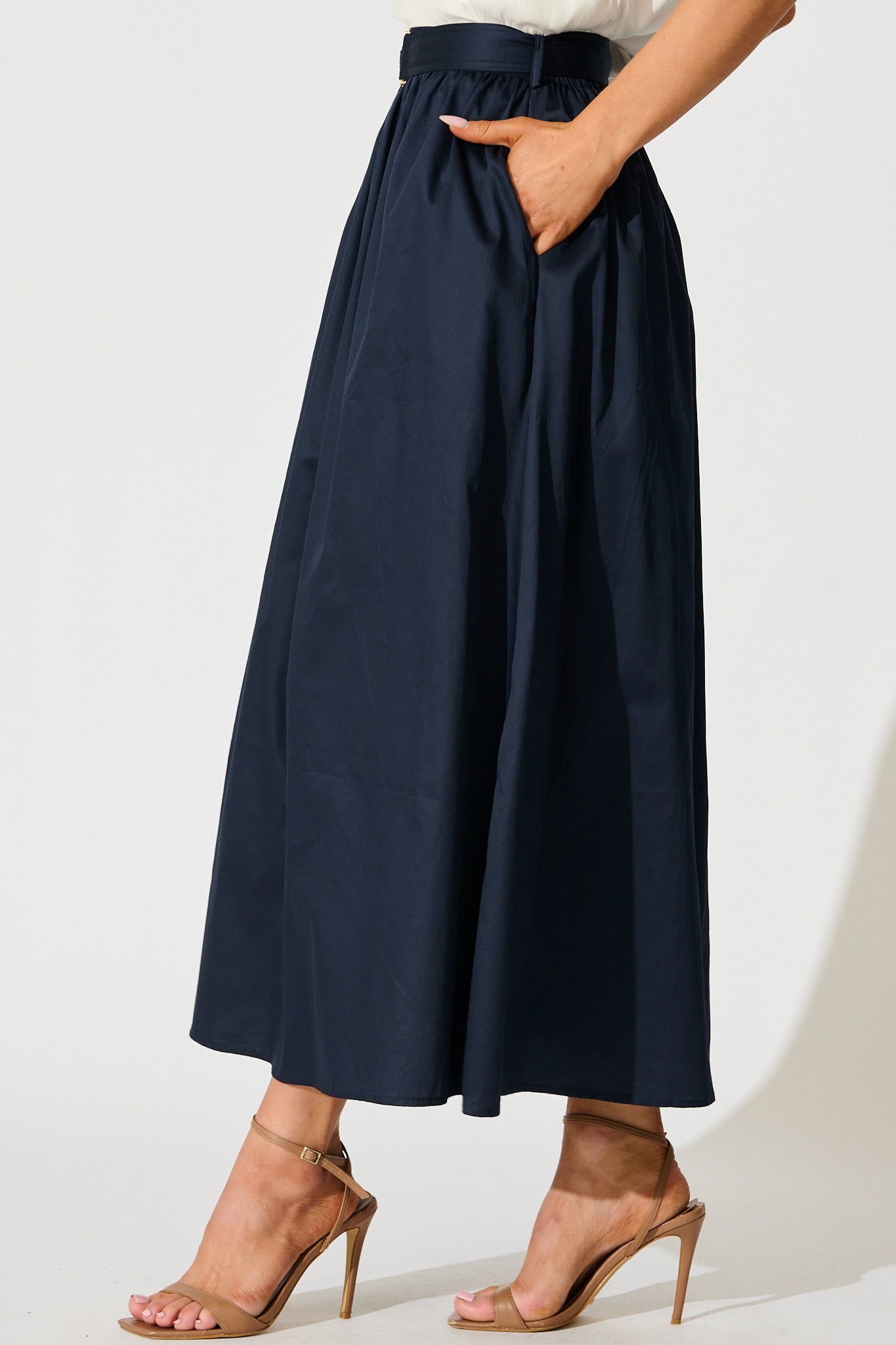 Tyra Maxi Skirt in Navy Cotton