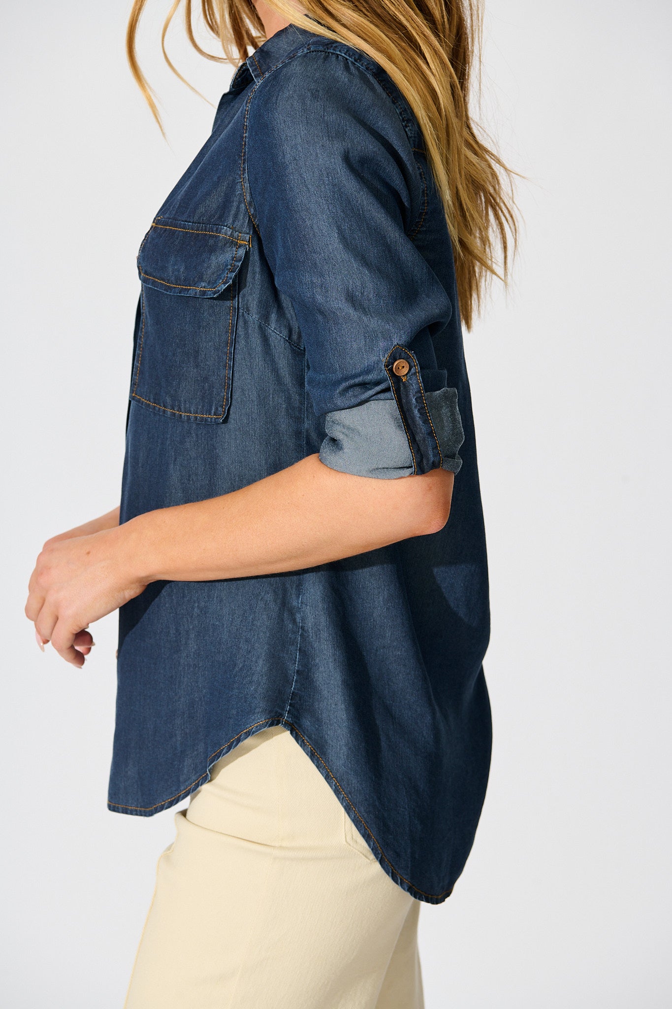Harlow Shirt in Dark Blue Chambray