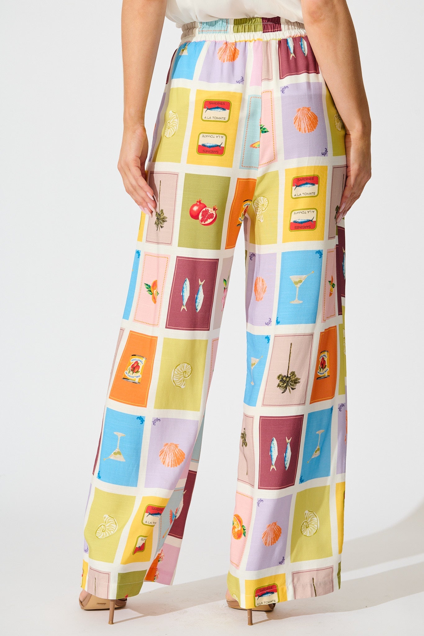 Club Riveria Pant in Multi Conversational Print