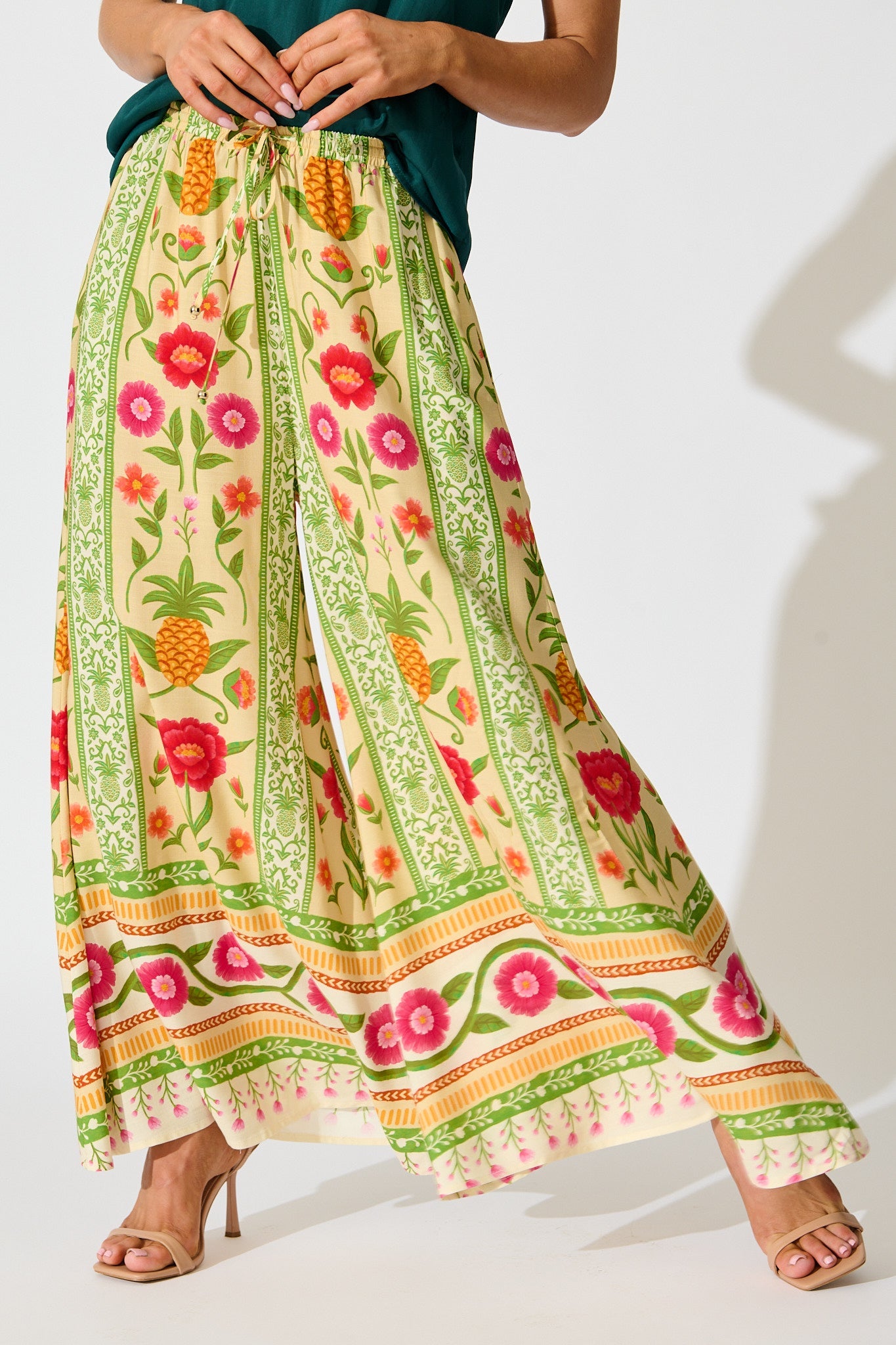 Isla Tropic Pant in Pineapple Print