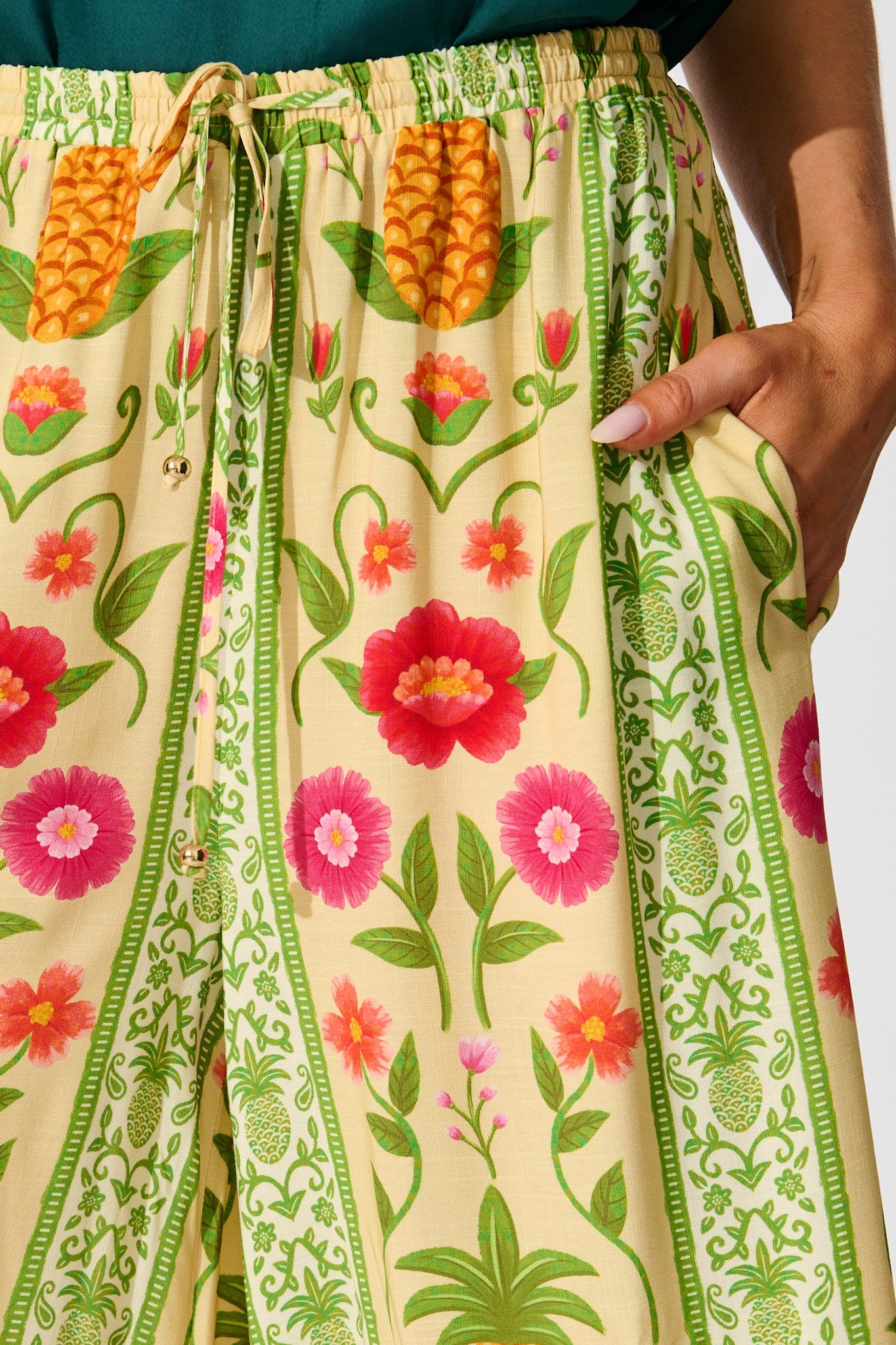 Isla Tropic Pant in Pineapple Print