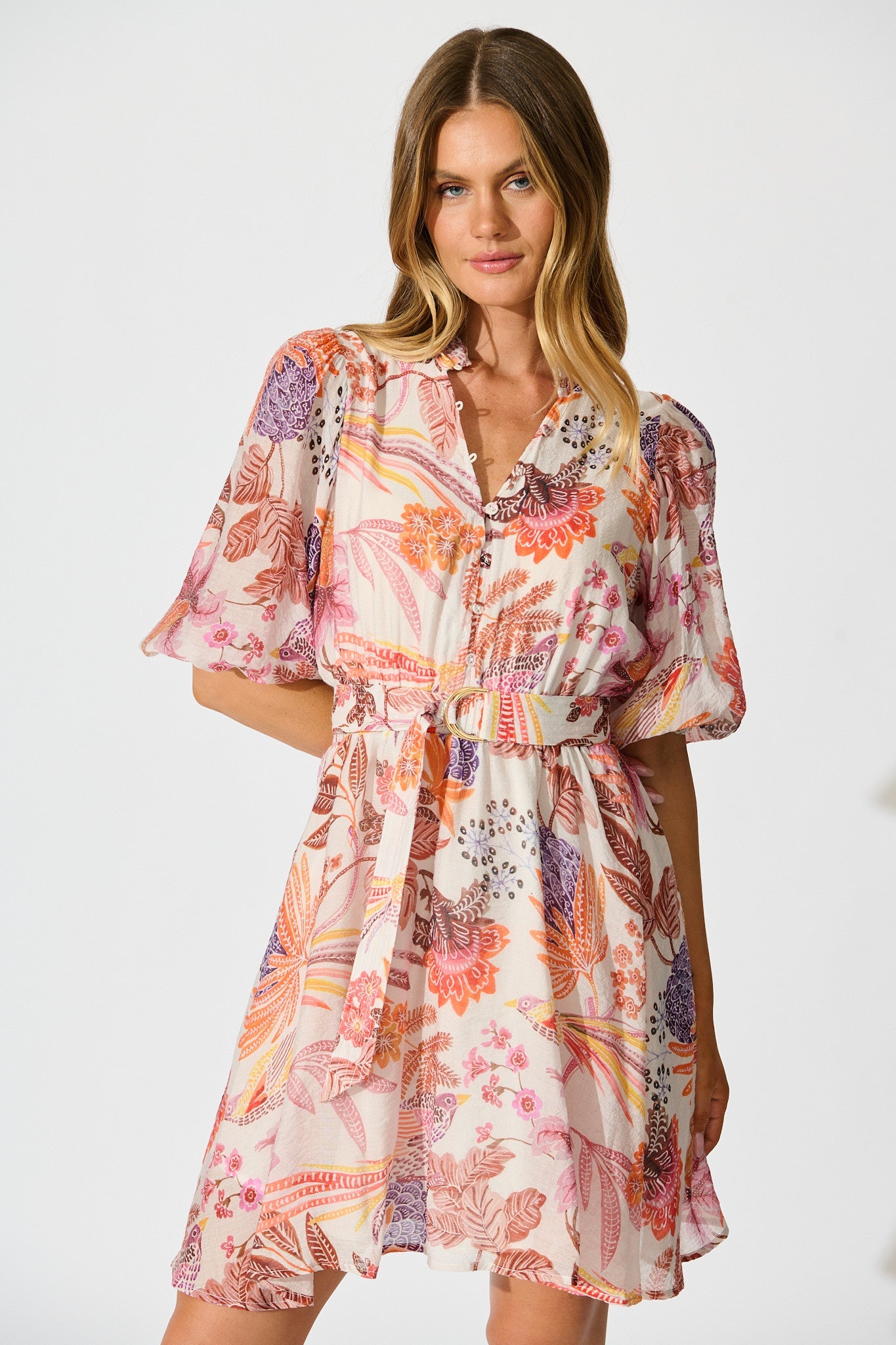 Marilina Short Dress in Multi Tan Leaf Print