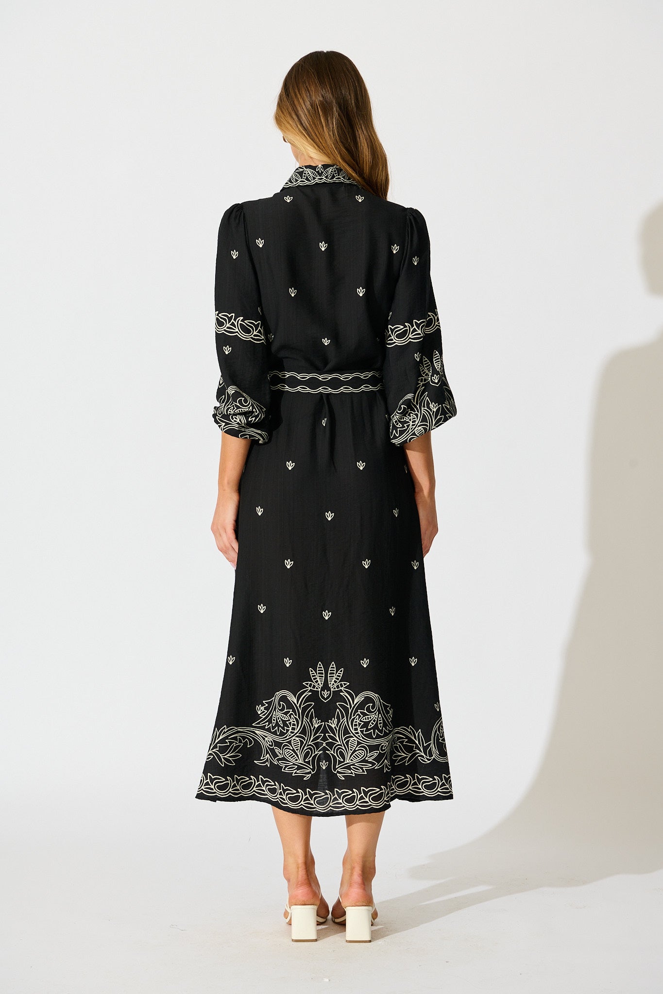 Aurelina Maxi Shirt Dress In Black Print Linen Blend