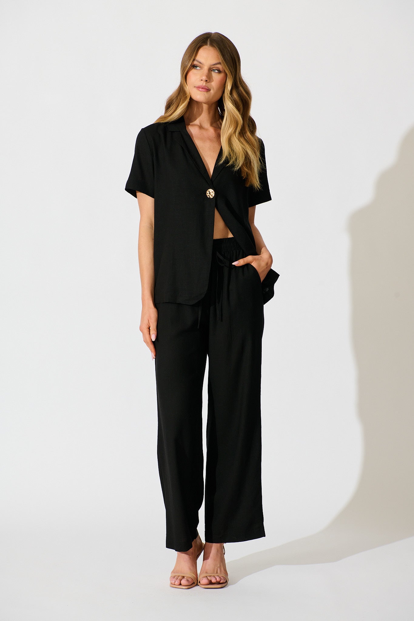 Natural Form Pant in Black Cotton Linen