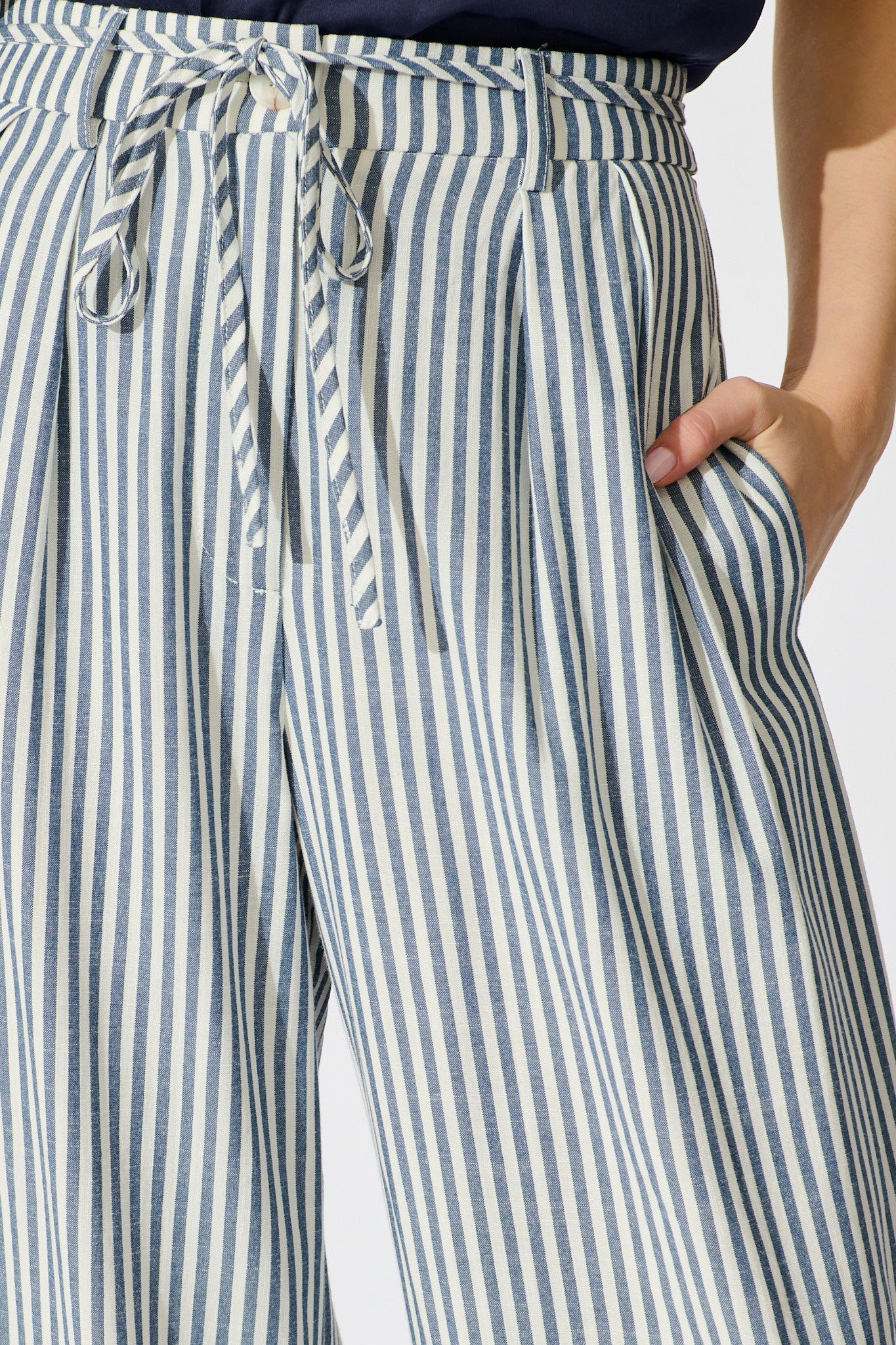 Amoura Pant in Blue Stripe