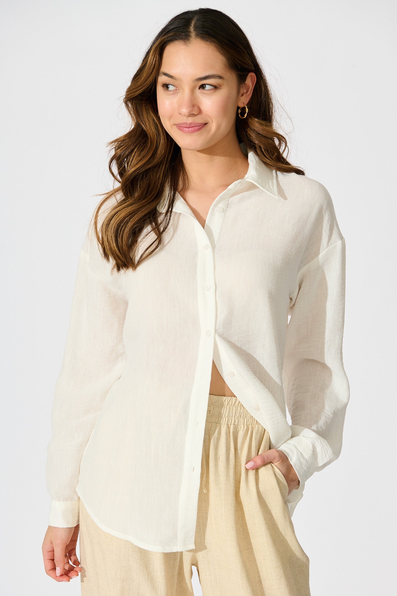 Lysandra Shirt in White Linen Blend