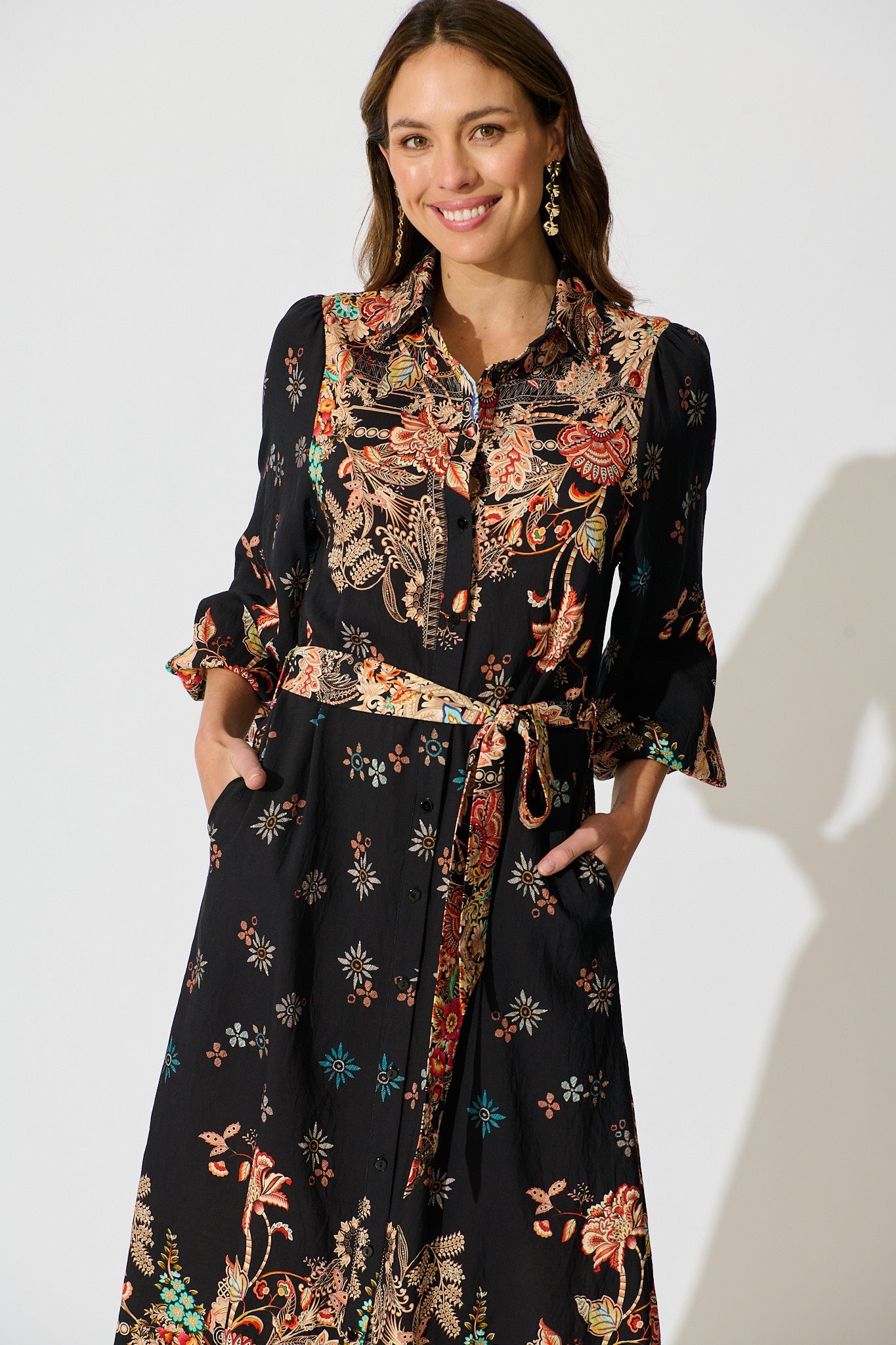 Tamlyn Maxi Shirt Dress in Black Floral Linen Blend
