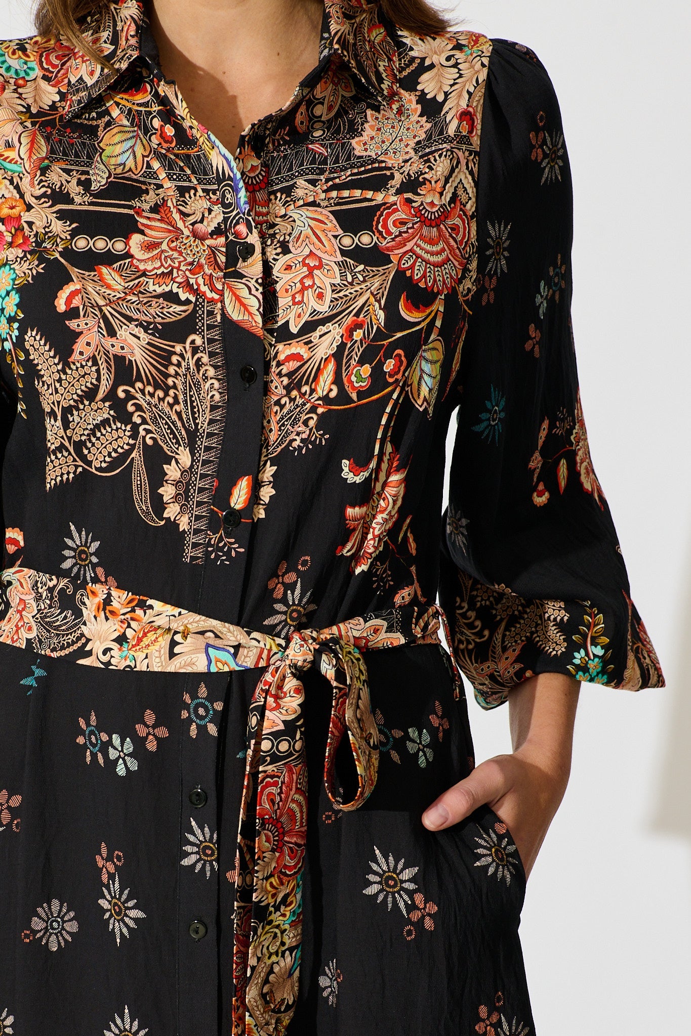 Tamlyn Maxi Shirt Dress in Black Floral Linen Blend