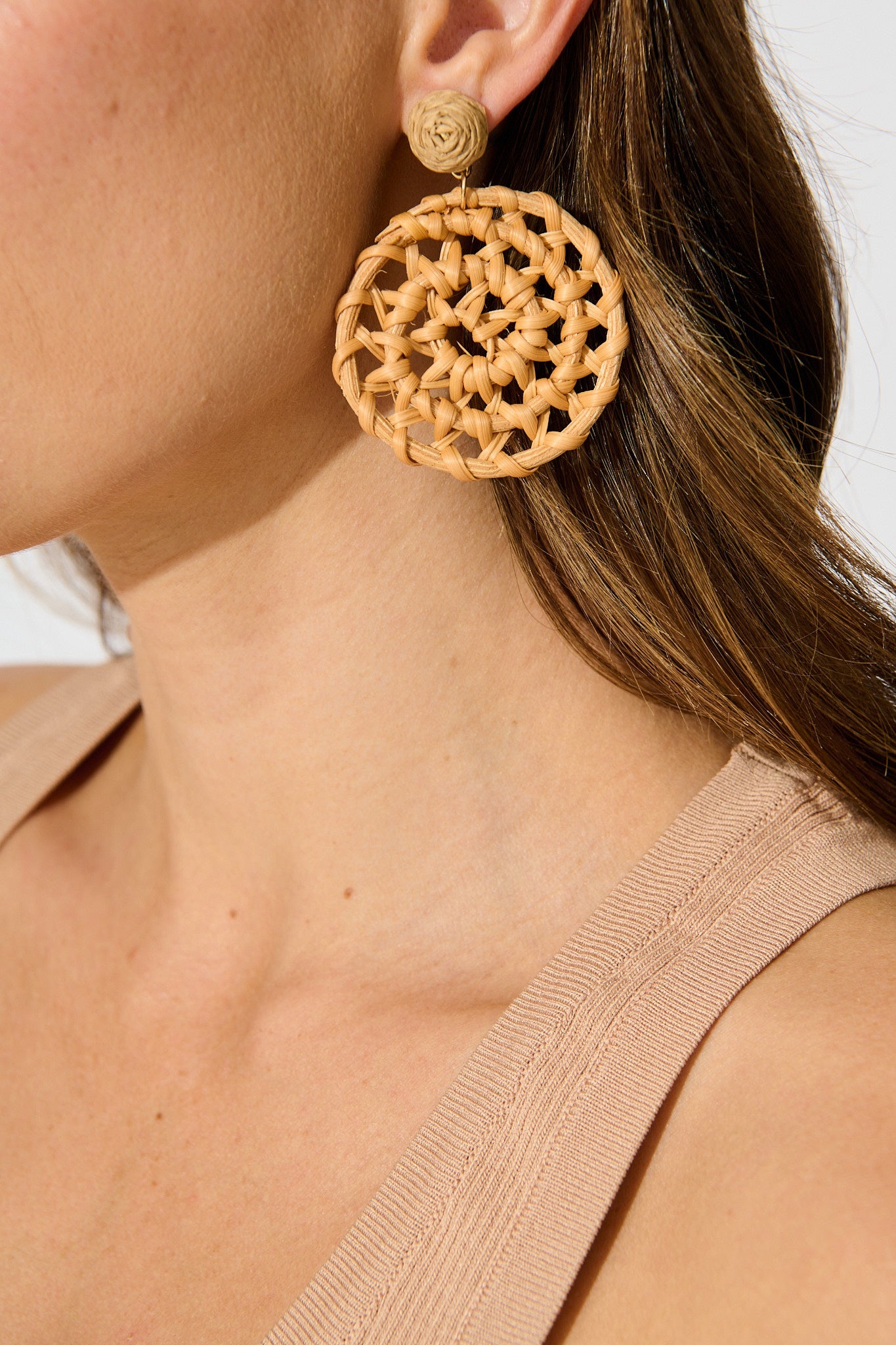 Leana Drop Earrings in Natural Raffia with Gold Accent