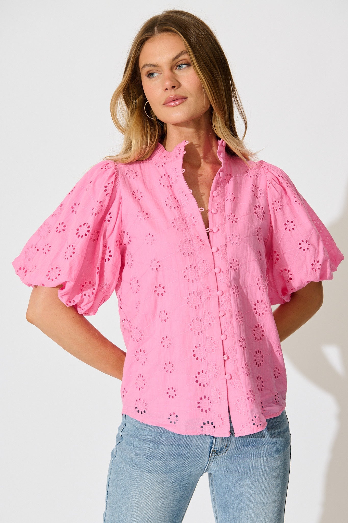 Krizza Top In Pink Embroidered Cotton