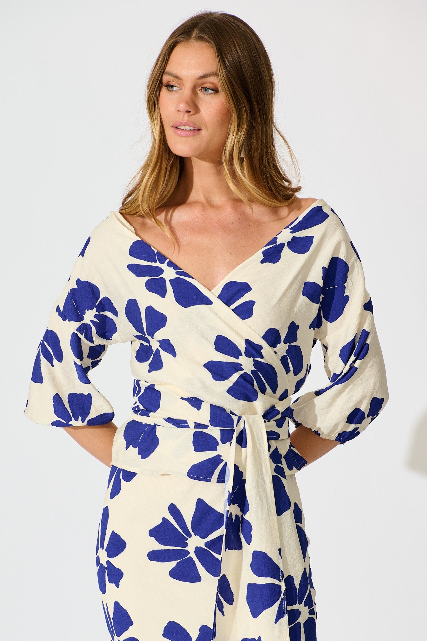 Rhylee Wrap Top in White with Blue Flower Print