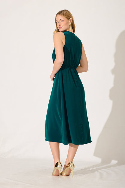 Evie Maxi Dress In Emerald
