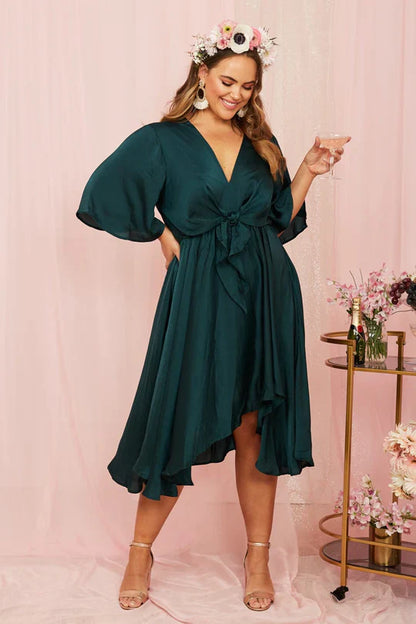 Helsinki Dress In Emerald Green Satin