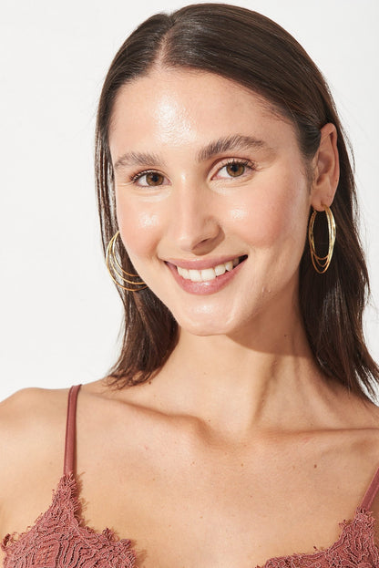 August + Delilah Mylene Hoop Earrings In Gold