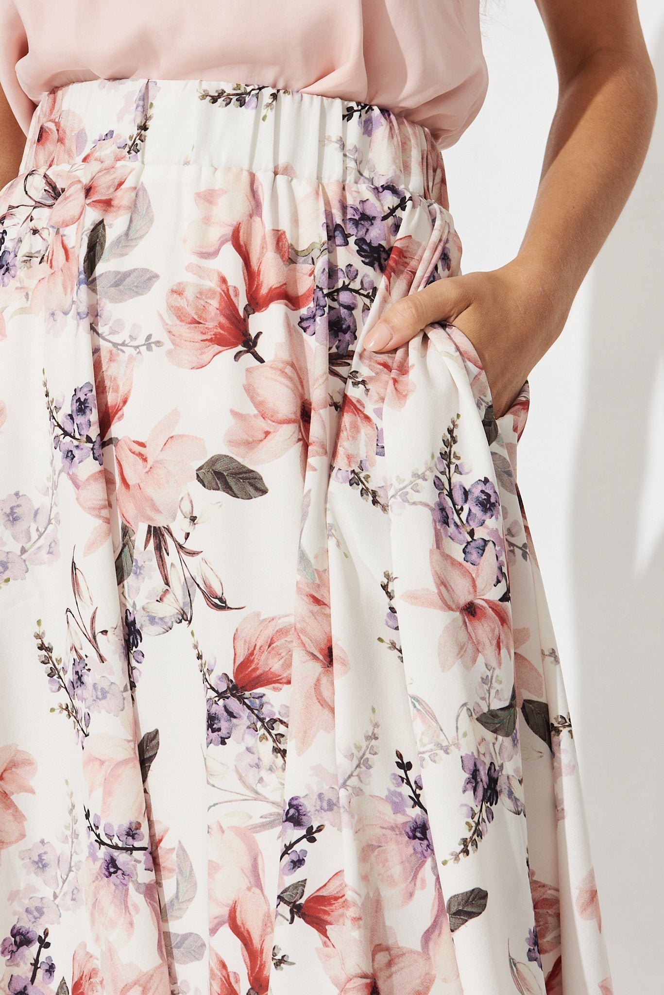 Hunny Skirt In Cream Floral