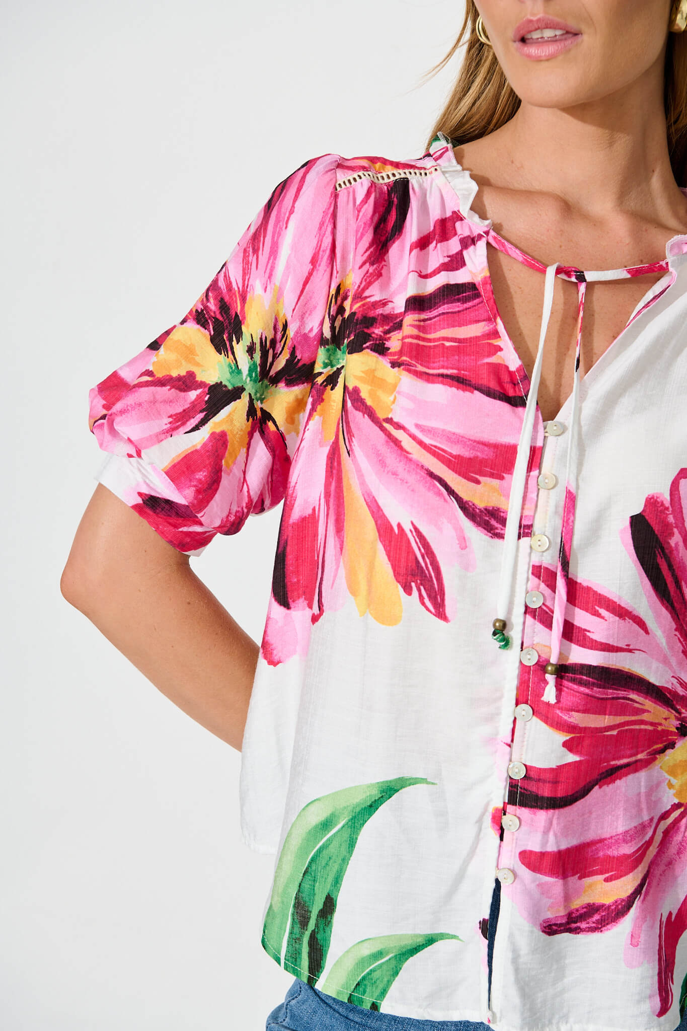 Jupiter Shirt In White With Pink Floral