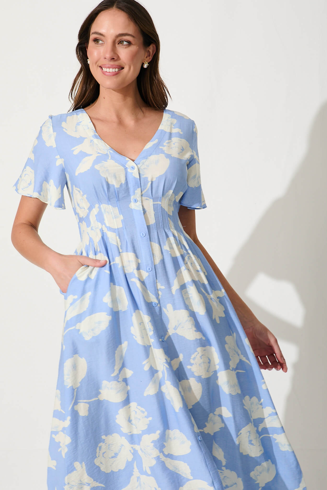 Yvette Midi Dress In Blue With White Floral