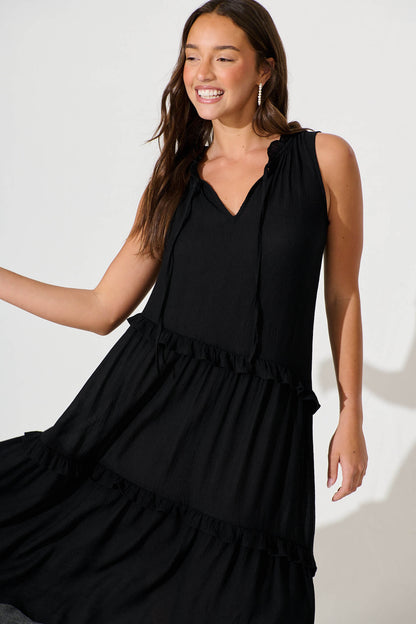 Yelena Midi Dress In Black