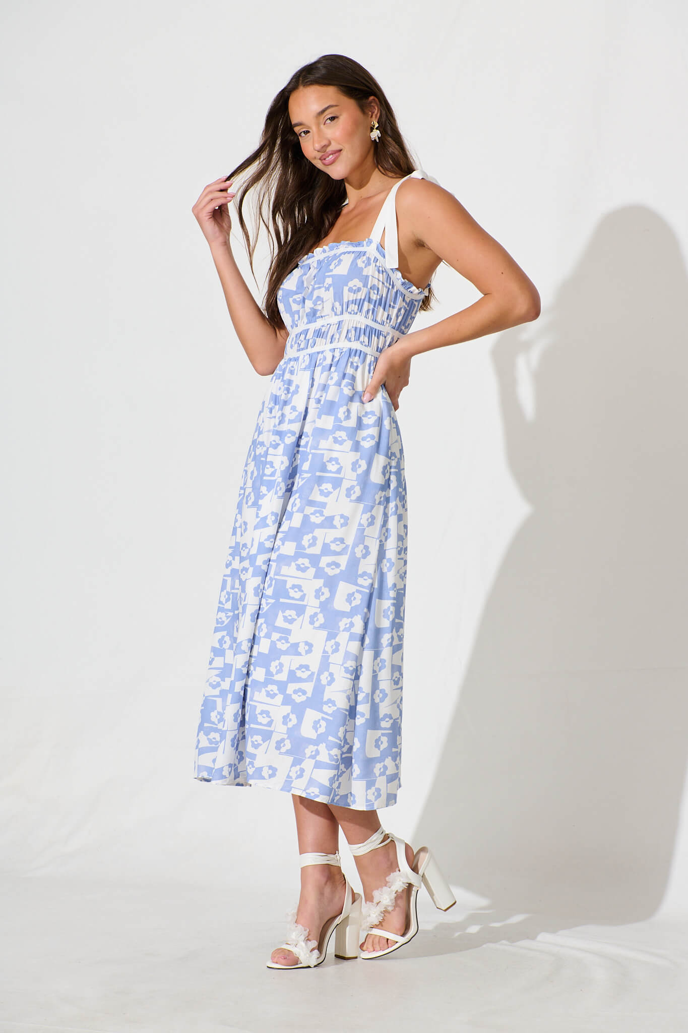 Cataleya Midi Sundress In White And Blue Linen Blend