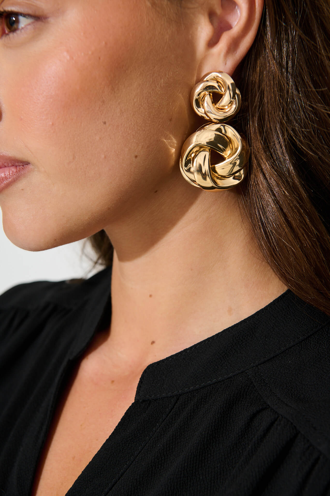 Myrtle Drop Earrings in Gold