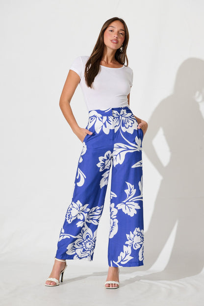 Aldridge Pant In Blue With White Floral