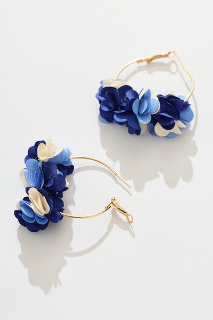 Domini Hoop Earrings in Navy and White
