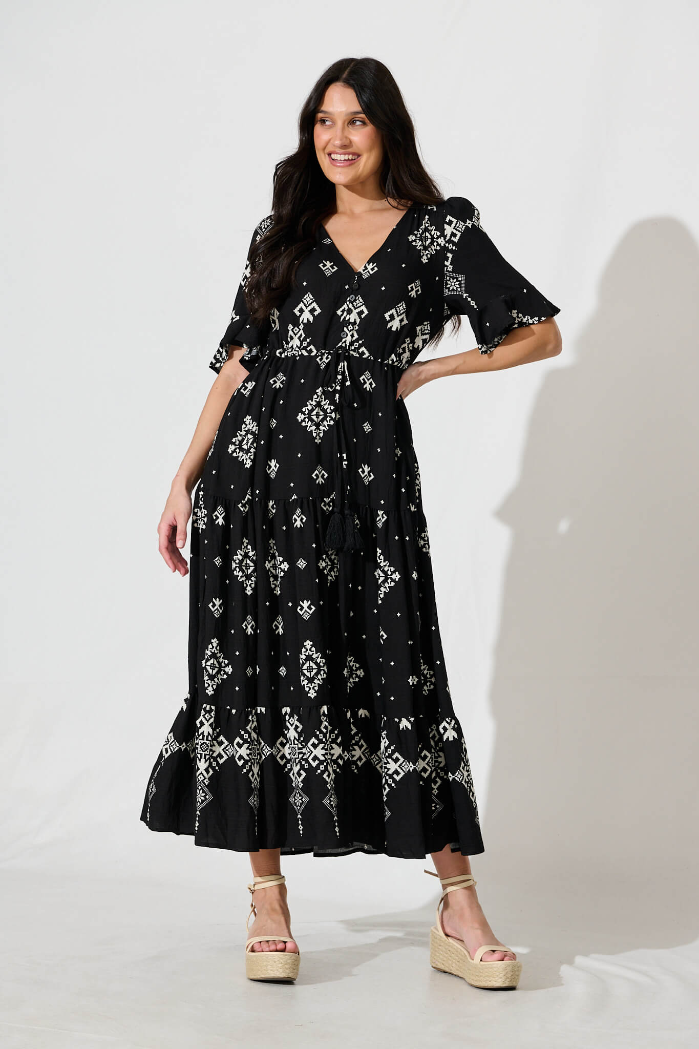 Valya Maxi Dress In Black with Cream Print Blend