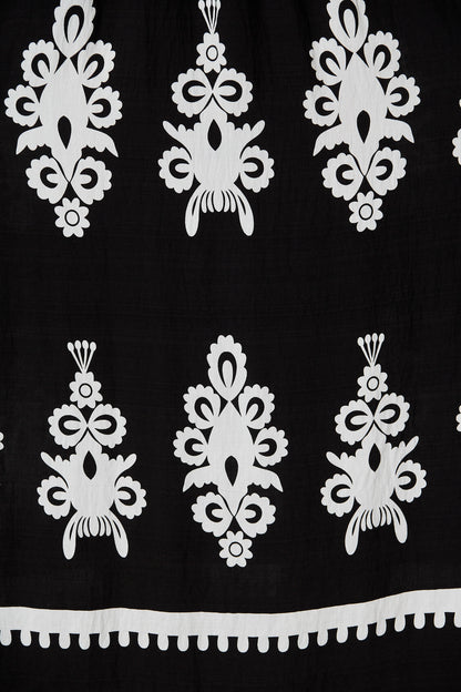 Evanston Maxi Dress In Black With White Print