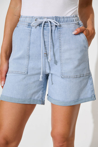 Tavi Short in Light Blue Denim