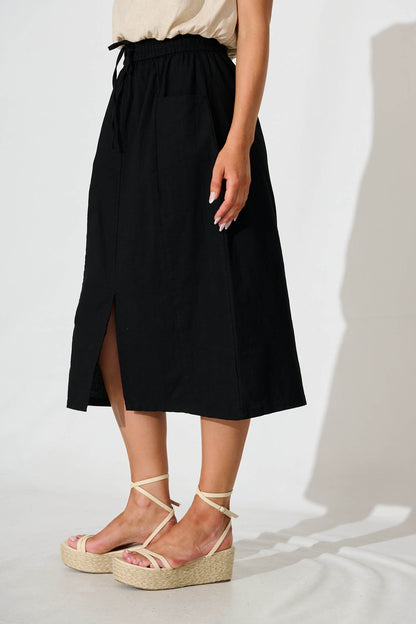 Edalene Midi Skirt in Black Cotton Blend