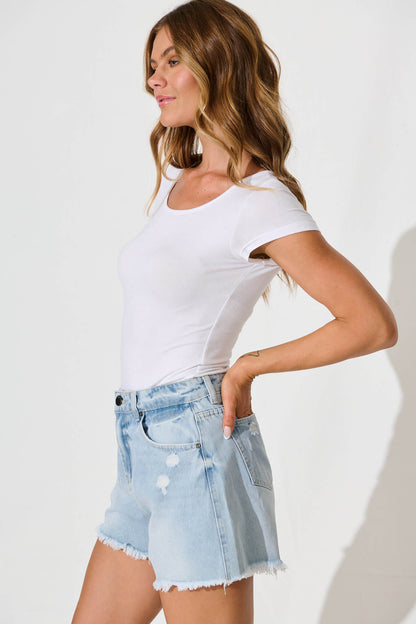 Corla Short in Light Blue Denim