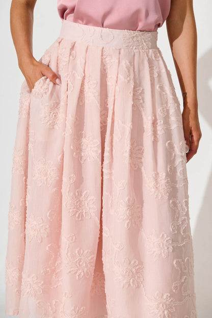 Westpointe Midi Skirt in Blush Textured Floral