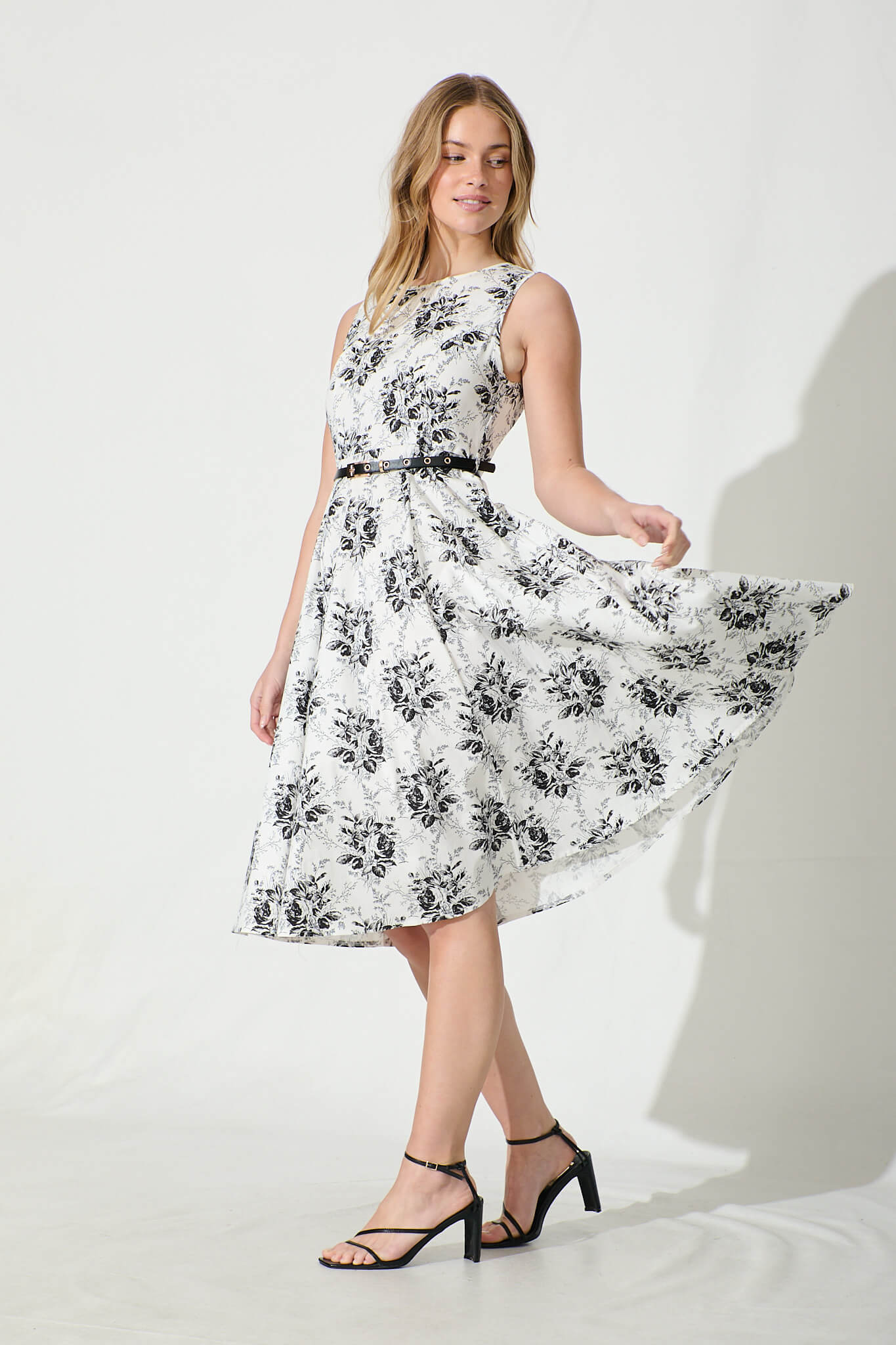 Jarmila Dress with Belt in White Black Floral Cotton Blend